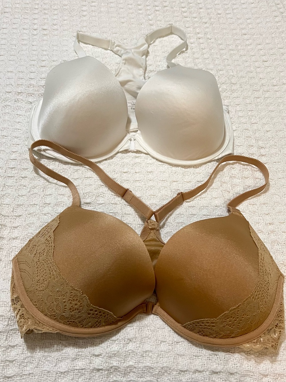 Ambrielle Front Close Racerback T-Shirt Bra Size 36D Bundle White/ Beige